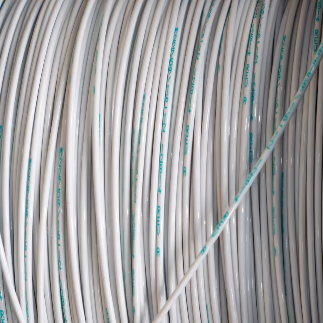 wp-image-store-282.jpg M22759/16 White 12 AWG - Image 1